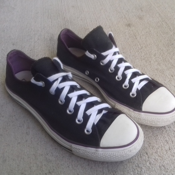 low top purple converse